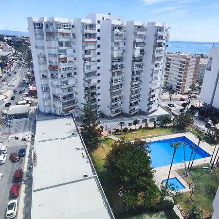 Wonderful Studio Apartment On The Beachfront Benalmadena Exterior photo